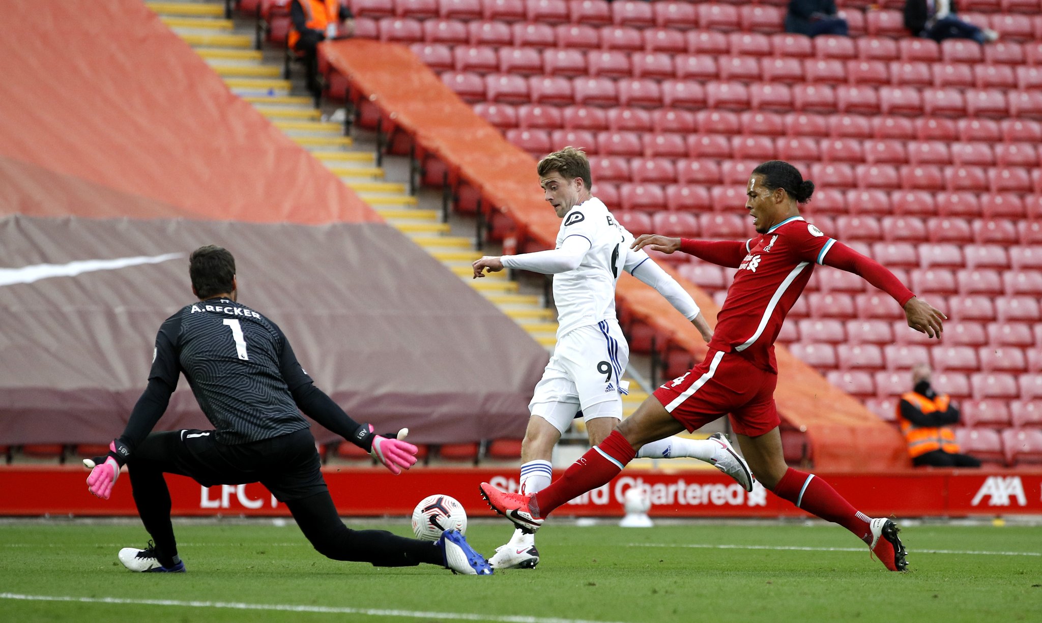 的每一个决 的每一个决